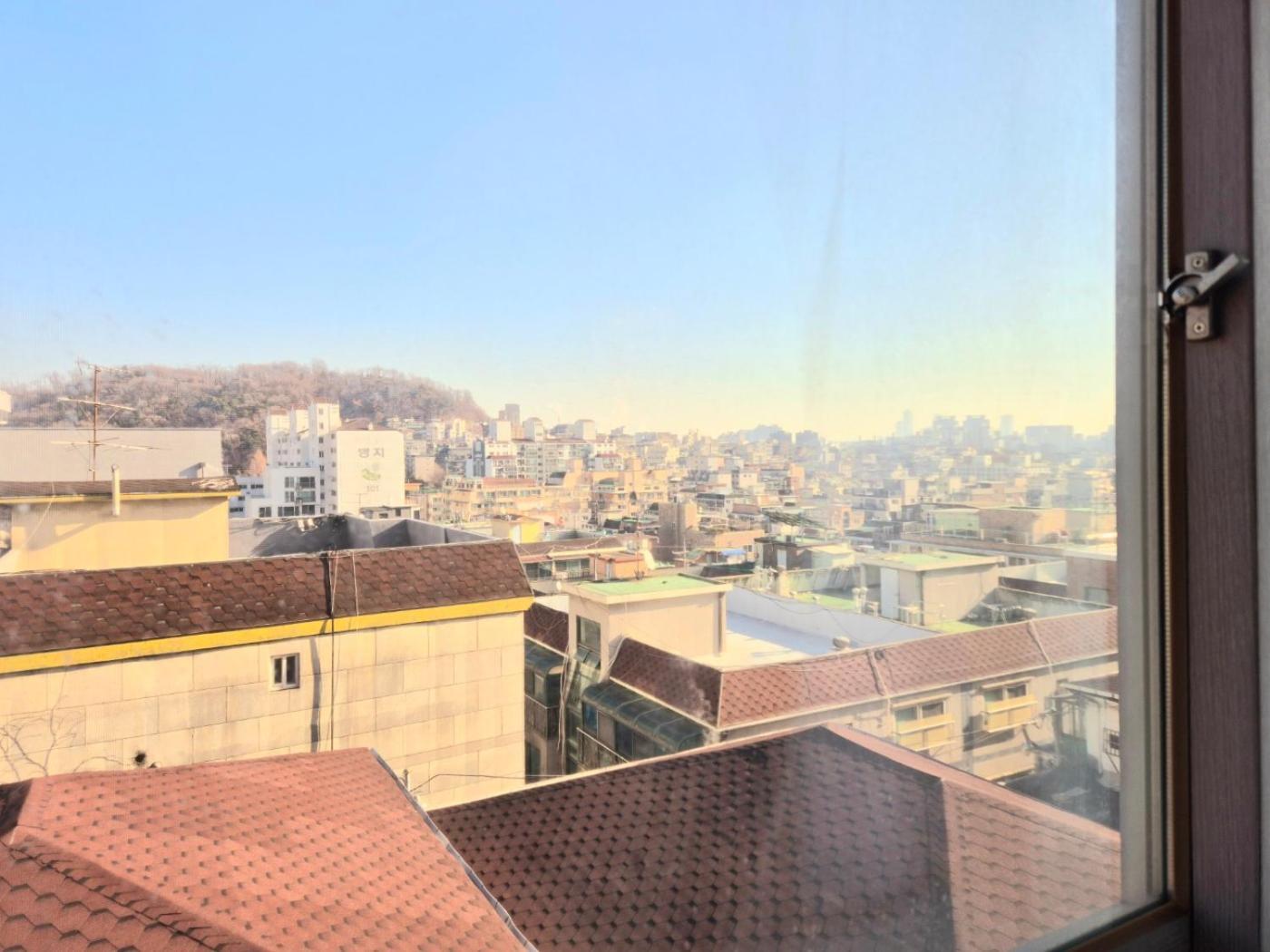 Apartment Stayjin Kachisanstation Gimpo Airportincheon Airport Yeouido Hongdae Gocheok Dome Up To 9people 4 Beds